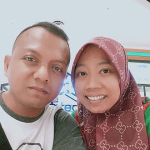 Ayu Retno profile icon