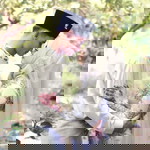 Indah Wijayanti profile icon