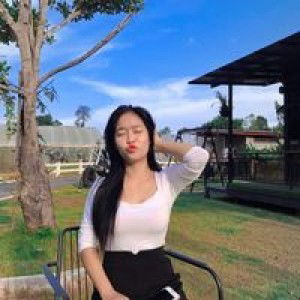 จอย ย. profile icon