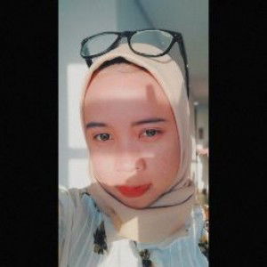 Dwi Rahma Khairina profile icon