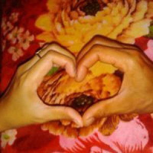 Mei Indah Sary profile icon