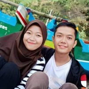 Maryam Monik profile icon