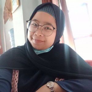 Elly Ratna profile icon