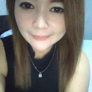 Elin Karlina profile icon