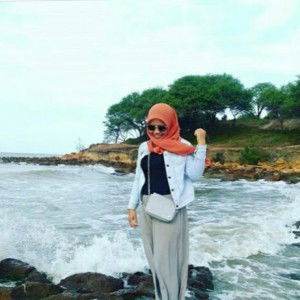 Dyan Oktaviana profile icon