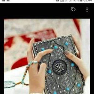 Izzah Amelia profile icon