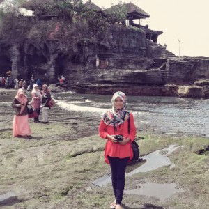 Putri Maryam Ulfa profile icon