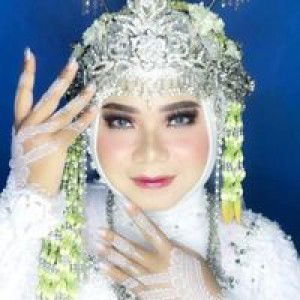 NurAinii Ars profile icon