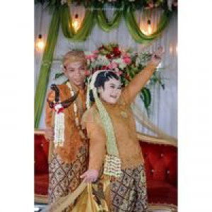 Dian Fitri profile icon