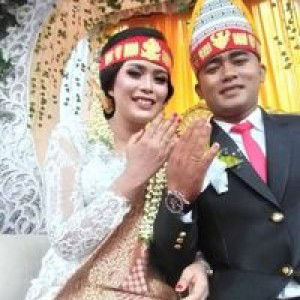 Desi Susanti Saragih profile icon