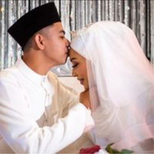 Lyza Suhaimi profile icon