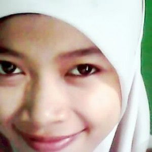 Dewi yayu Arfillia profile icon