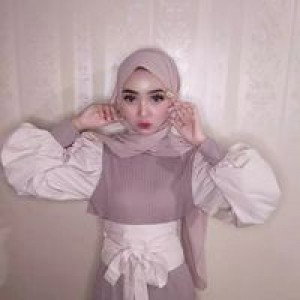 Sri Wulan Hidayat profile icon