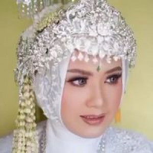 Vidya Hapsari profile icon