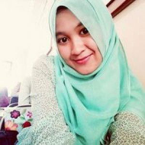 Anik Tri Wahyuni profile icon