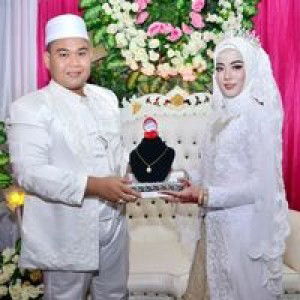 Widia Septi profile icon