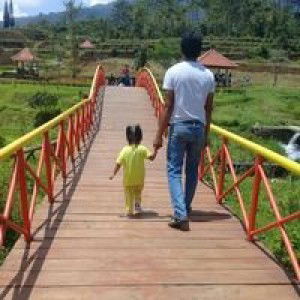 Muzay EmmBhemm profile icon