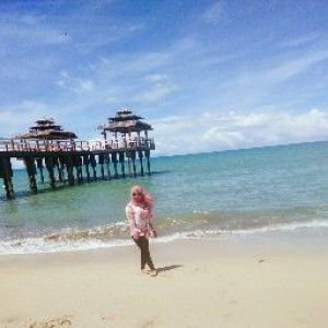 Ina Raisyah profile icon