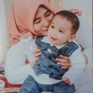 Aprina Romadani profile icon