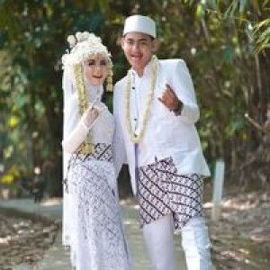 Irma, cemot profile icon