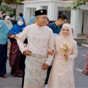 Isfarahana Ismadi profile icon