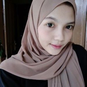 Salma Esti Fatiqina profile icon