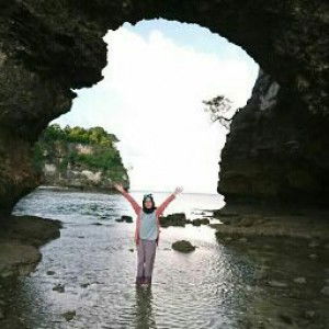 noer listyanna sari profile icon