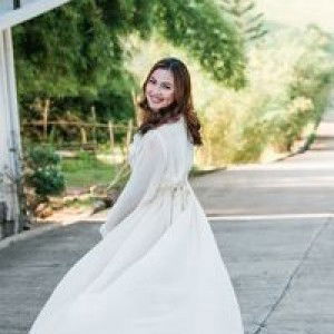 Divina Grace Rodriguez - Librea profile icon