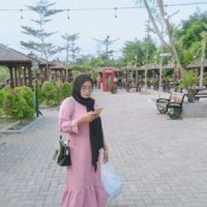 Ellya Intan profile icon