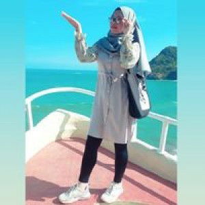 Tri Agustina profile icon