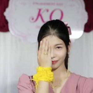 Oum Eiei profile icon