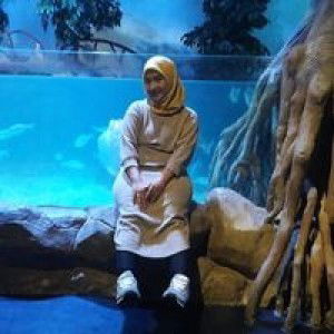 Fitri Yulianti profile icon