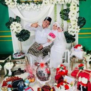 Ezziey Ela profile icon