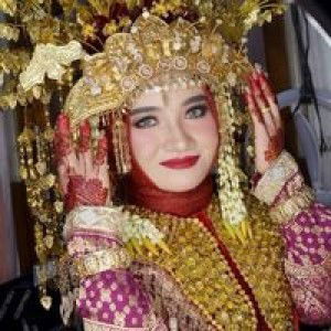 Reny Yanti profile icon