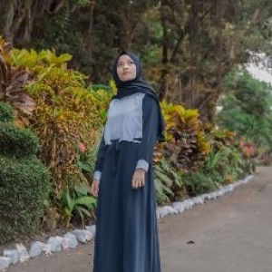 indah yati profile icon