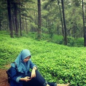 Rofingah Ambarwati profile icon