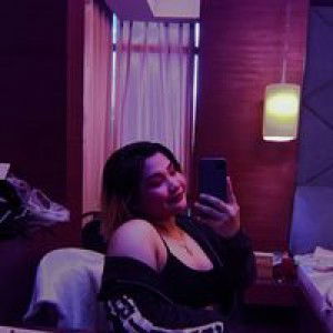 VALERIE MARTIN profile icon