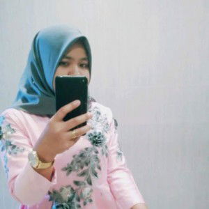 mayangprnm sari profile icon