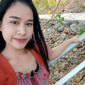 สายฝน ผุยเหง้า profile icon