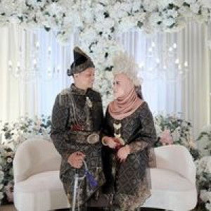 Intan Yuzy profile icon