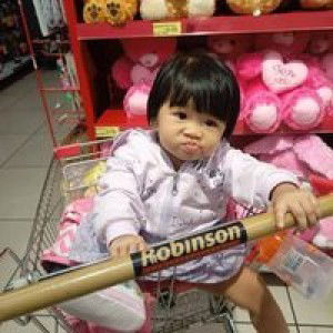 Melia Sari profile icon