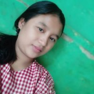 Momsnya Farida profile icon