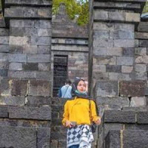 Eka Fitriyani profile icon