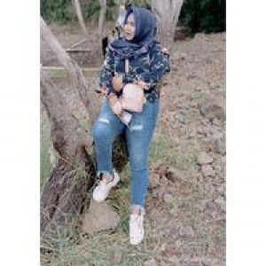 Rena Windira Sari profile icon