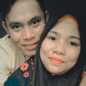 Momz Dhea profile icon