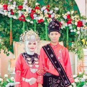 Fitri Marlita profile icon