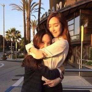 atim yulianingsih profile icon