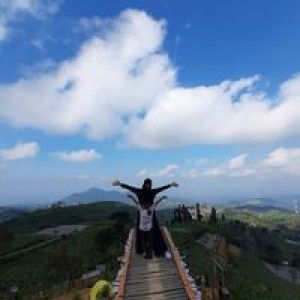 Lis Widayati profile icon