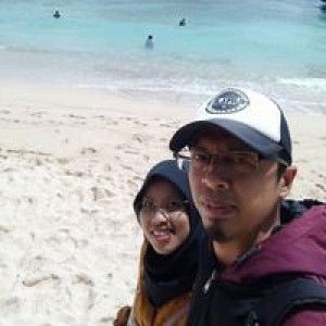 Tanti Uyun profile icon