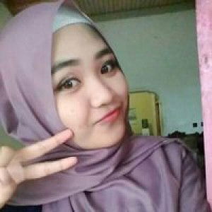 Lili Ana Rosvita profile icon